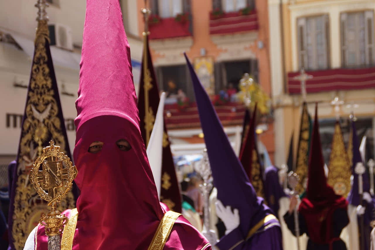 Nazareno en la Semana Santa de Málaga